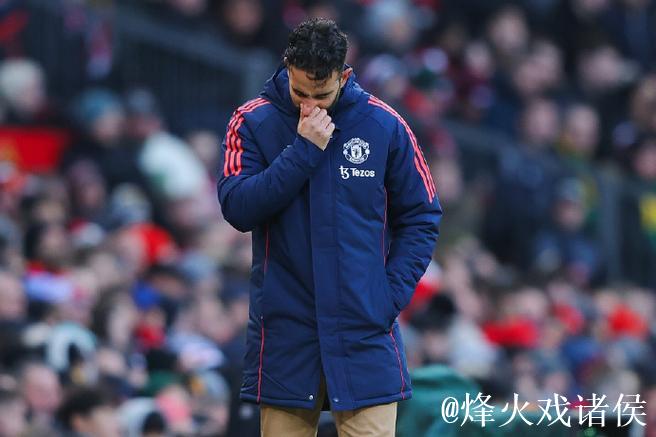 曼联4-4憾平伯恩茅斯！近5战苦主不胜 B费世界波难救主